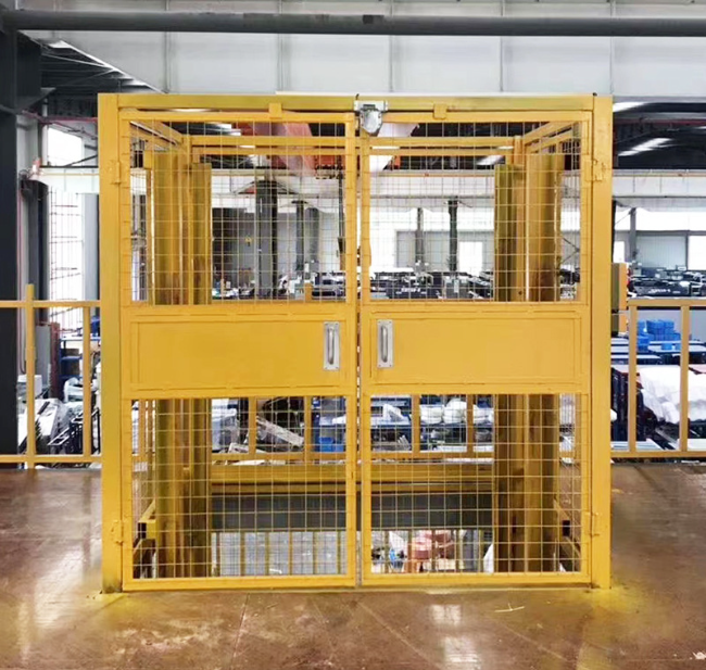 蚌埠智能导轨式升降机亮相